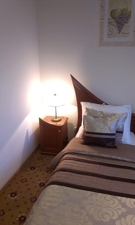 Hotel Bristol Tarnów Oda fotoğraf