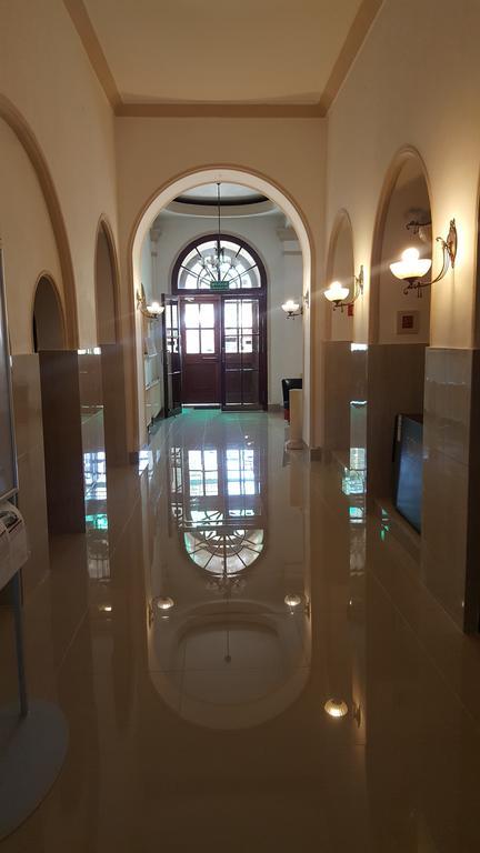 Hotel Bristol Tarnów Dış mekan fotoğraf