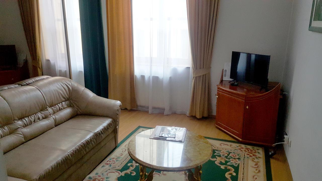 Hotel Bristol Tarnów Dış mekan fotoğraf
