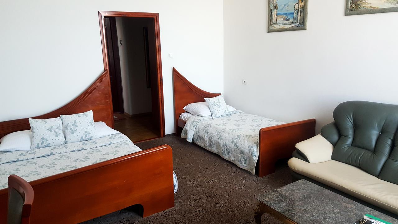 Hotel Bristol Tarnów Dış mekan fotoğraf